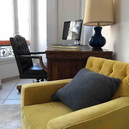 Lovely Large Familial In Nice, Minutes Walk To The Beach! *